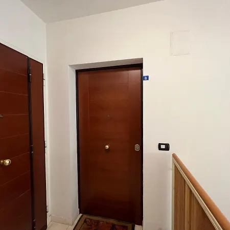 Elegant San Francesco Apartament *